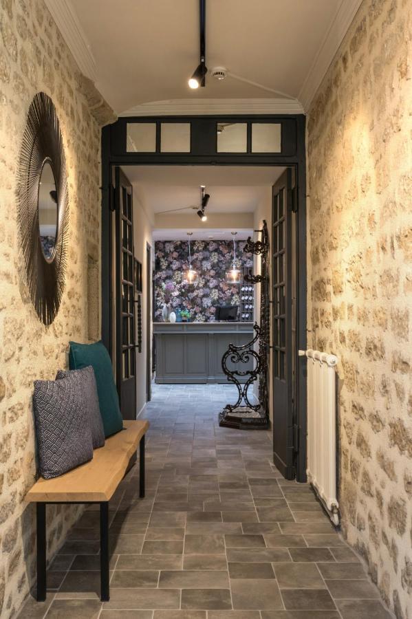 Hotel Restaurant L'Epicurien Valognes Dış mekan fotoğraf